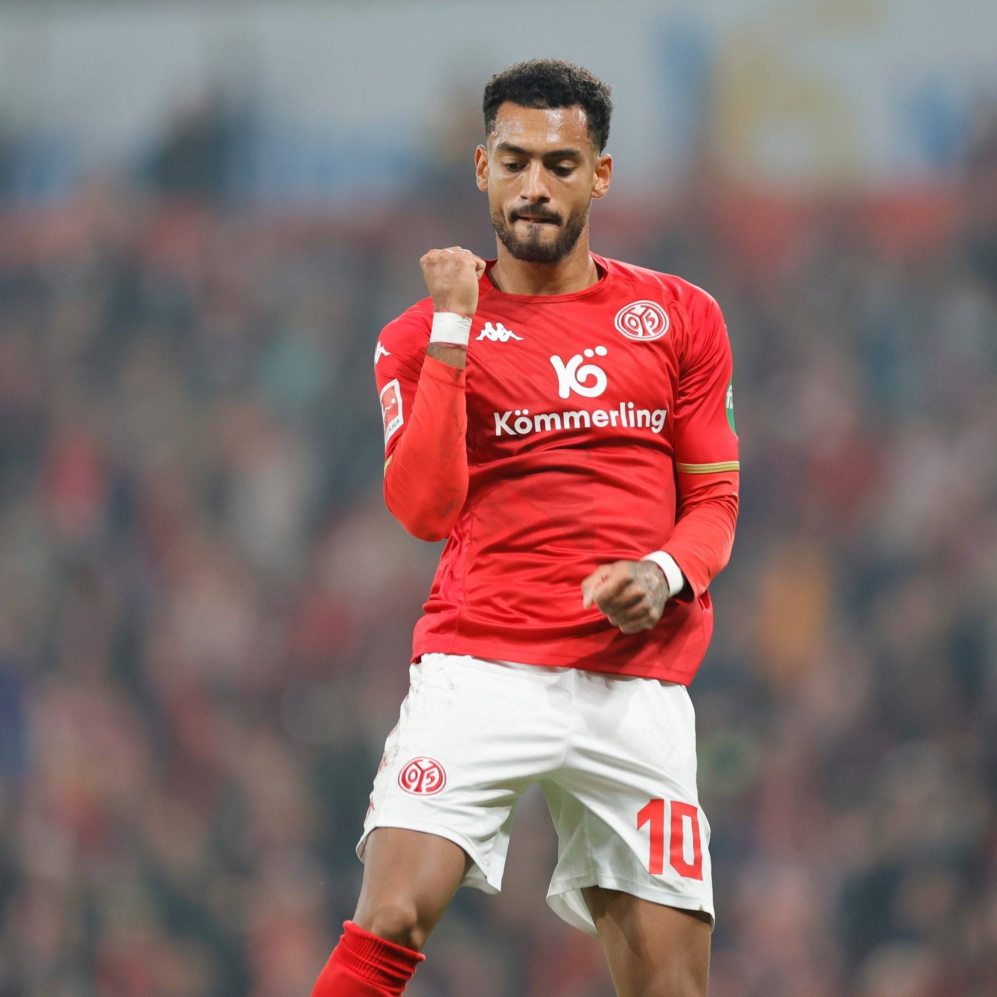 柏林联合凭借耐心进攻,成功战胜劲旅对手 柏林联合凭借耐心进攻,成功战胜劲旅对手