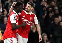 贝尔纳多助曼城险胜,继续追赶领头羊 贝尔纳多助曼城险胜,继续追赶领头羊