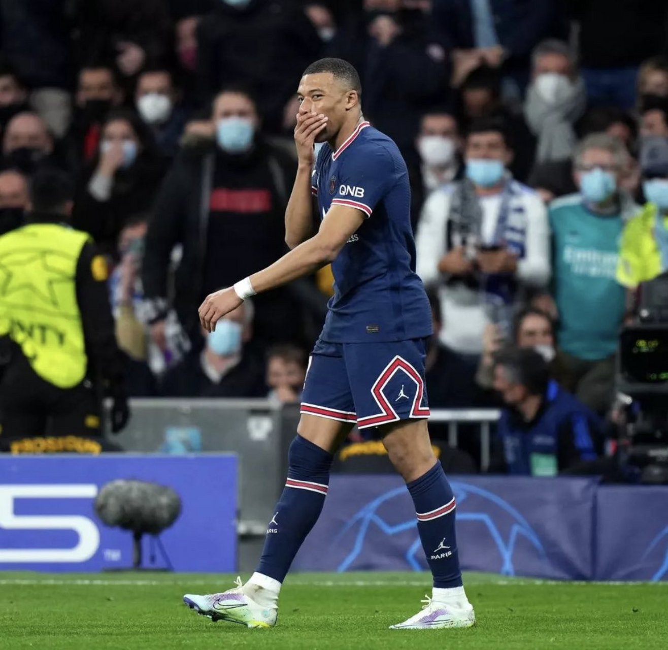 注册领彩金-波尔多遭遇连败，法甲保级形势严峻(波尔多遭遇连败,法甲保级形势严峻吗)