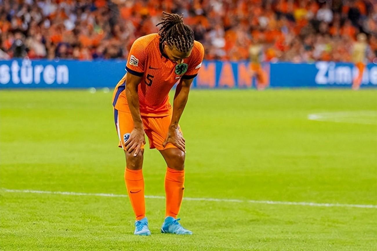 曼城客场告负，瓜迪奥拉急需调整战术(瓜迪奥拉执教曼城以来已经为曼城赢得了几座冠军奖杯)