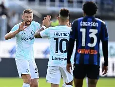 国际米兰主场完胜对手,豪取三分 国际米兰主场完胜对手,豪取三分