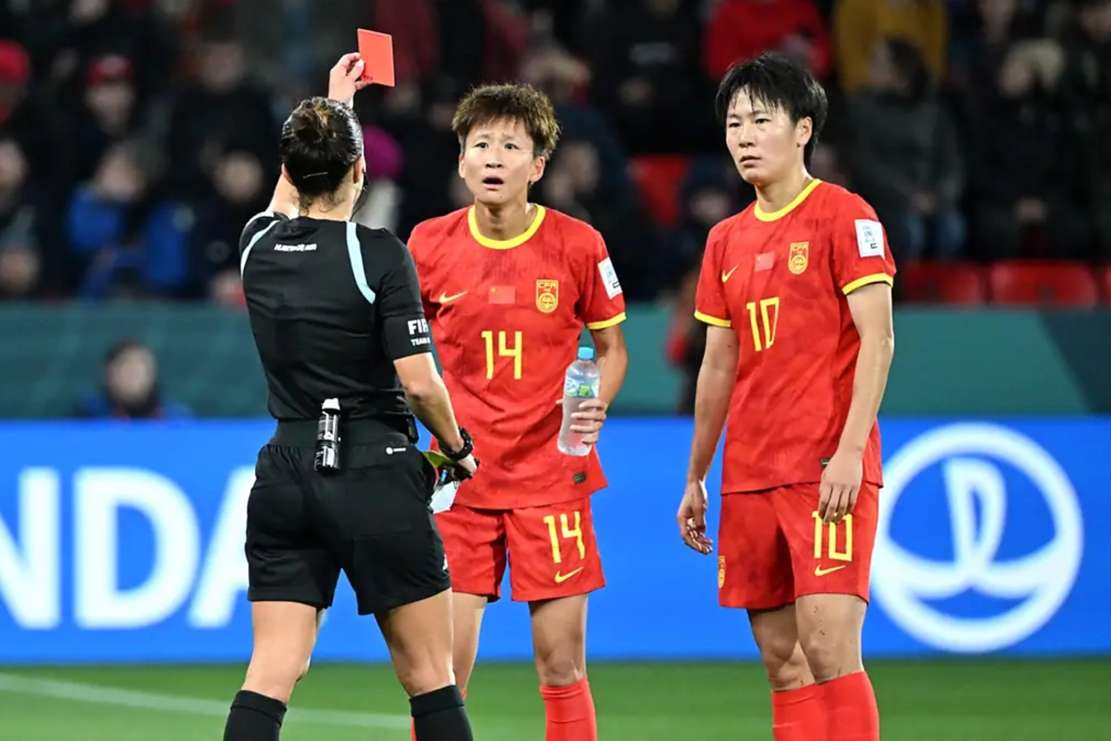 中国女足备战持续升温，备战夺冠信心十足的简单介绍