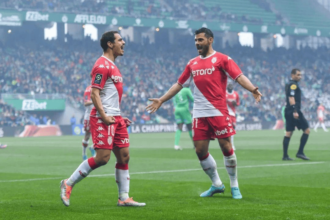 关于里尔客场对战摩纳哥，追求客场获胜继续领先积分榜的信息